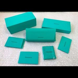 Tiffany & Co Ladies glasses case in box with Tiffany cloth and medium case